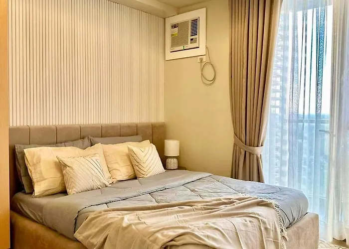 The Palladium Iloilo Near Convention Center Studio Unit With Private Balcony City View Studio Only